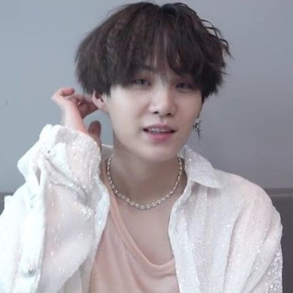 Meet your Posher, Sophie - Picture 1 of 1